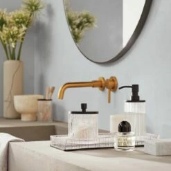 Small White Marble Box -marin sHOP AthenaRibbedGlassBathAG20 1x1