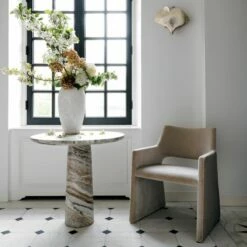 Torino Textured White Vase -marin sHOP BabylonRoundSmallTableFCAG20 1x1