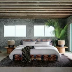 Ramble Short Dark Brown Ceramic Table Lamp With Jute Shade -marin sHOP CB2FA21 KD 3A 0156 OC21 1x1