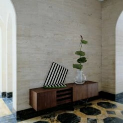 Sfera Globe Glass Vase -marin sHOP CB2FA22 FR 10A Hero