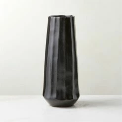 Desi Ribbed Black Vase Tall