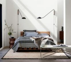 Mantis Swivel Wall Sconce Black -marin sHOP DondraTeakQueenBedKotiJL19