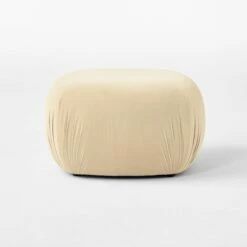 Gideon Warm White Velvet Ottoman -marin sHOP GideonCreamVlvtOttomanSOSSS23