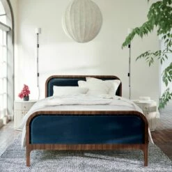 Leggero Black Pole Plug-In Wall Sconce -marin sHOP IrvingQueenNailheadBedJN21 1x1