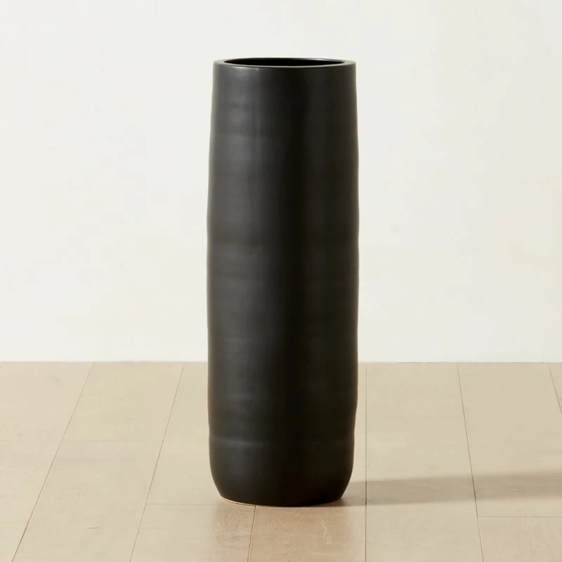 Reo Tall Black Vase 3 Reo Tall Black Vase