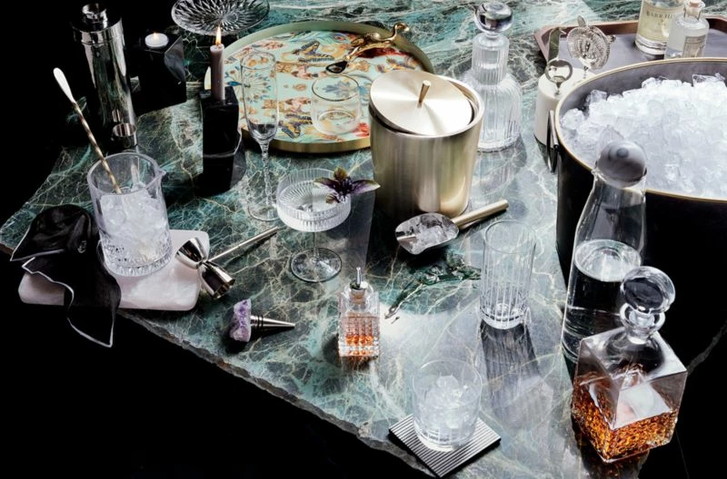 Regal Monkeys Round Serving Tray 6 Regal Monkeys Round Serving Tray - Image 4