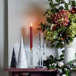 Ruff White Porcelain Vase -marin sHOP SwirlTreesDC20 1x1