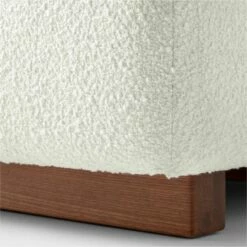 Terrain Ivory Boucle Ottoman -marin sHOP TerrainIvyBcOttmnAVSSS22
