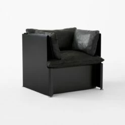 Tol Black Leather Chair -marin sHOP TolBlackLeatherChair3QSSF23