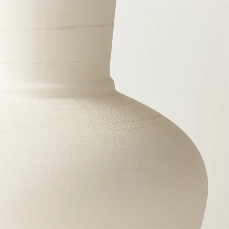Valo Matte White Ceramic Vase 5 Valo Matte White Ceramic Vase - Image 3