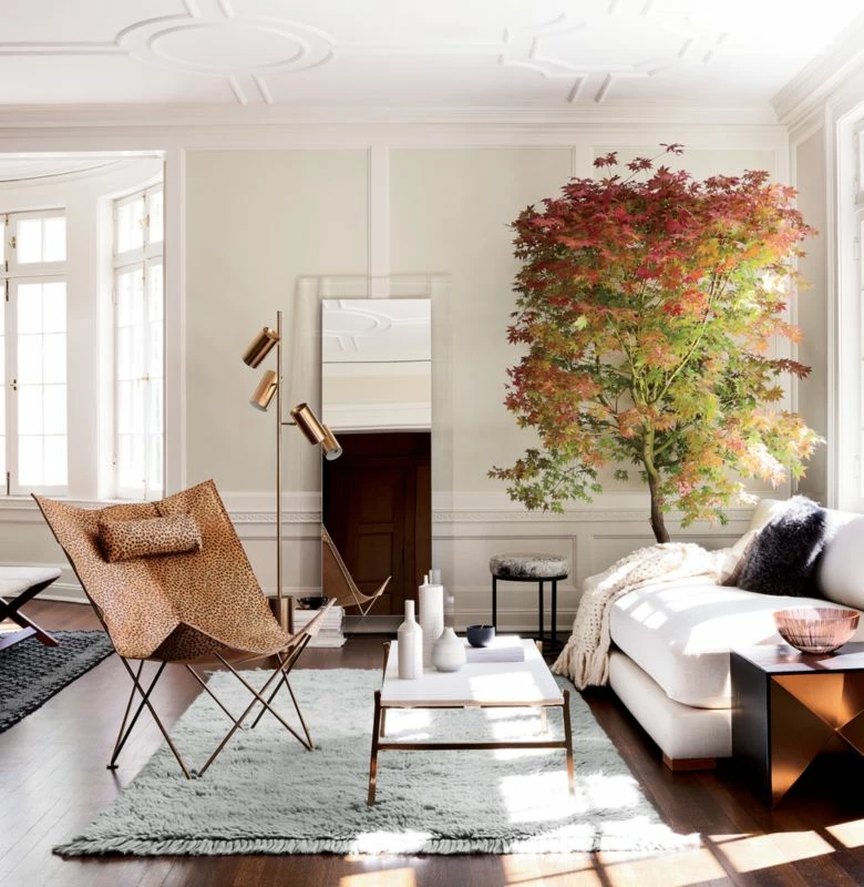 Piazza Sofa With White Oak Legs 6 Piazza Sofa With White Oak Legs - Image 4